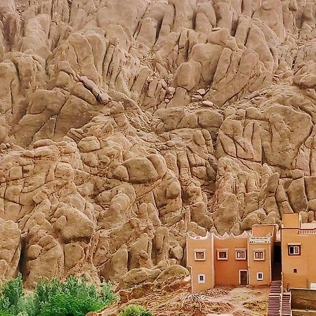 Maison D'Hote Chez La Famille Tamellalt  Bagian luar foto