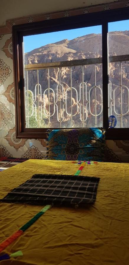 Maison D'Hote Chez La Famille Tamellalt  Bagian luar foto