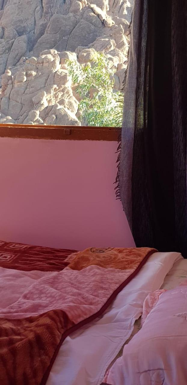 Maison D'Hote Chez La Famille Tamellalt  Ruang foto