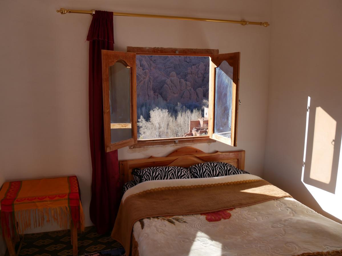 Maison D'Hote Chez La Famille Tamellalt  Bagian luar foto